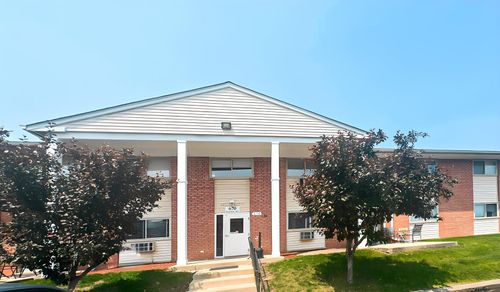 apt-203-670 Marilyn Ave, Glendale Heights, IL, 60139-2958 | Card Image