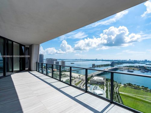 4802-1000 Biscayne Blvd, Miami, FL, 33132 | Card Image