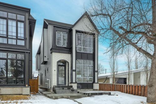 2320 54 Ave Sw, Calgary, AB, T3E1M1 | Card Image