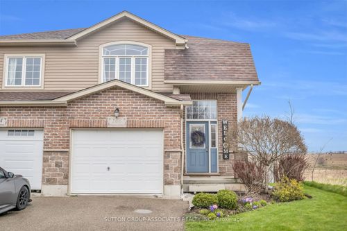 166 Maple St, Drayton, ON, N0G1P0 | Card Image
