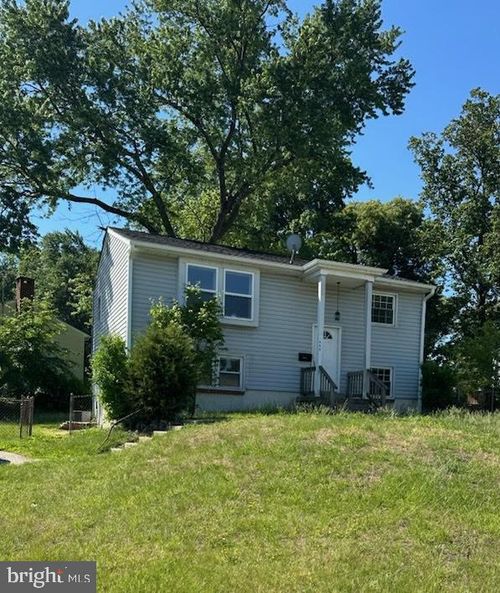 1449 Maryland Ave, WOODBRIDGE, VA, 22191-3628 | Card Image