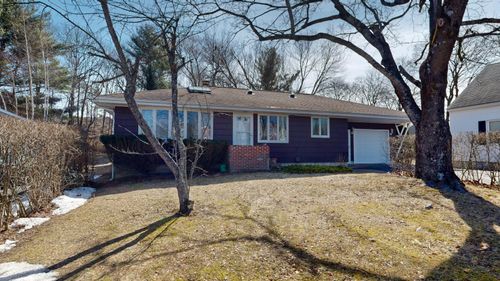 17 Shank Street, Lewiston, ME, 04240 | Card Image