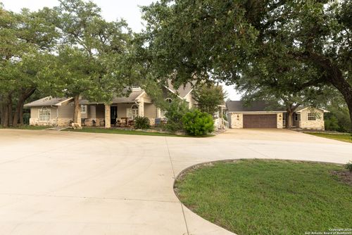 7046 Devonshire Dr, Spring Branch, TX, 78070-7244 | Card Image