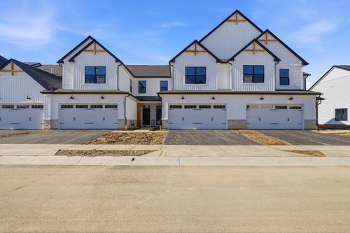 5508 Fawnsbury Ct, Powell, OH, 43065-9964 | Card Image