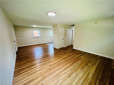 newly refinished hardwood floors! | Image 3