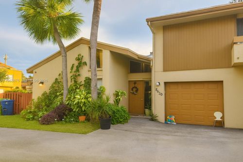 a-56-3020 E Missionwood Ln, Miramar, FL, 33025-2904 | Card Image