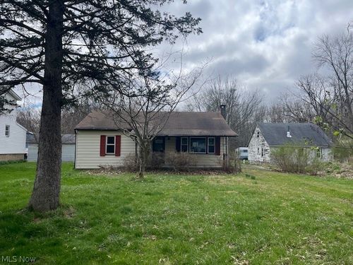 1638 Madison Ave, Painesville, OH, 44077-5118 | Card Image