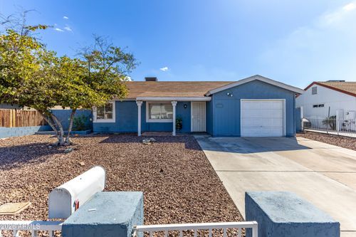 4537 N 79th Ave, Phoenix, AZ, 85033-1146 | Card Image