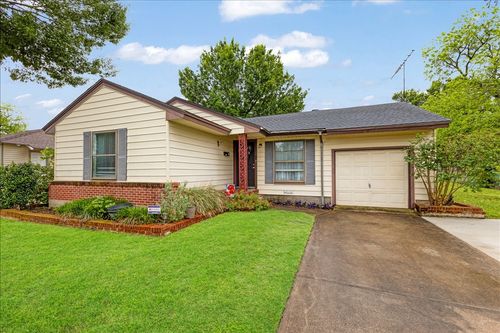 1668 Murray Dr, Garland, TX, 75042-8445 | Card Image
