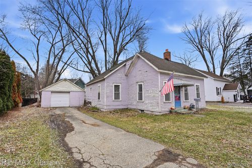 226 Franklin Street, Milford Village, MI, 48381 | Card Image