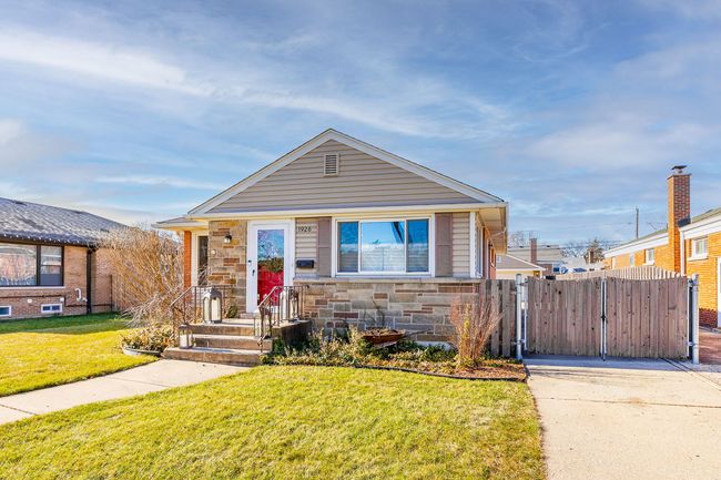 1926 Belleview Ave, House other with 3 bedrooms, 2 bathrooms and 2 parking in Westchester IL | Image 31
