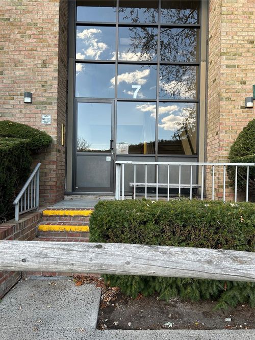 apt-2b-7 Charles Ln, Pomona, NY, 10970-3030 | Card Image