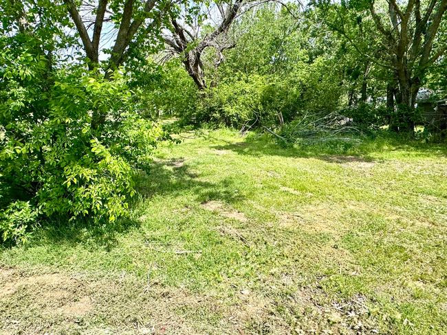 205 W Houston St, Home with 0 bedrooms, 0 bathrooms and null parking in Bowie TX | Image 9