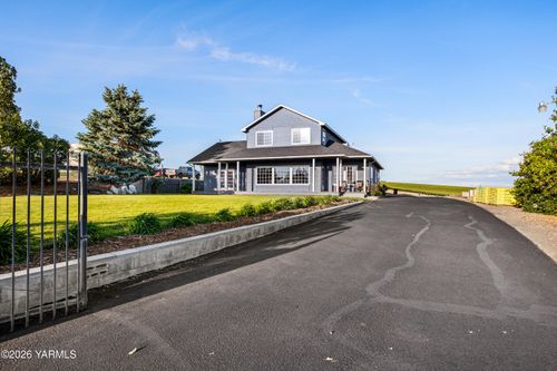 5060 Lombard Loop Rd, Zillah, WA, 98953 | Card Image