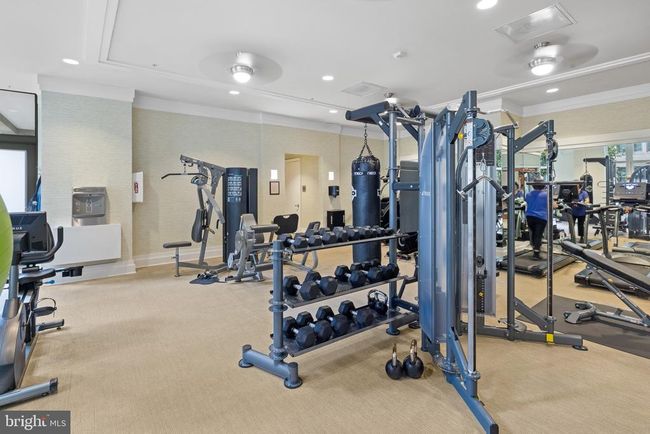 APT-213 - 8220 Crestwood Heights Dr, Condo with 1 bedrooms, 1 bathrooms and null parking in MCLEAN VA | Image 33