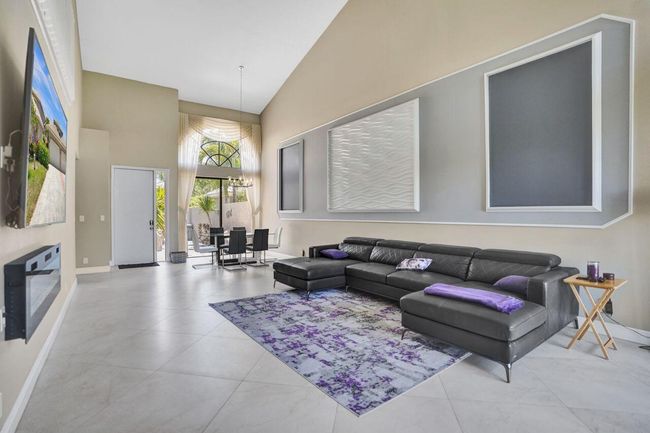 D - 5465 Monterey D Circle, Condo with 3 bedrooms, 3 bathrooms and null parking in Delray Beach FL | Image 12