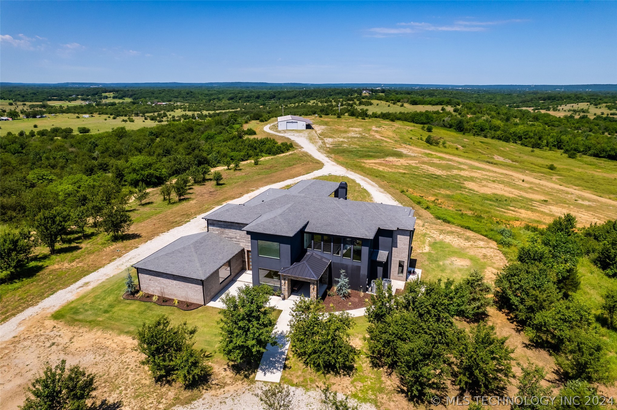 126th St, Skiatook, OK 74070