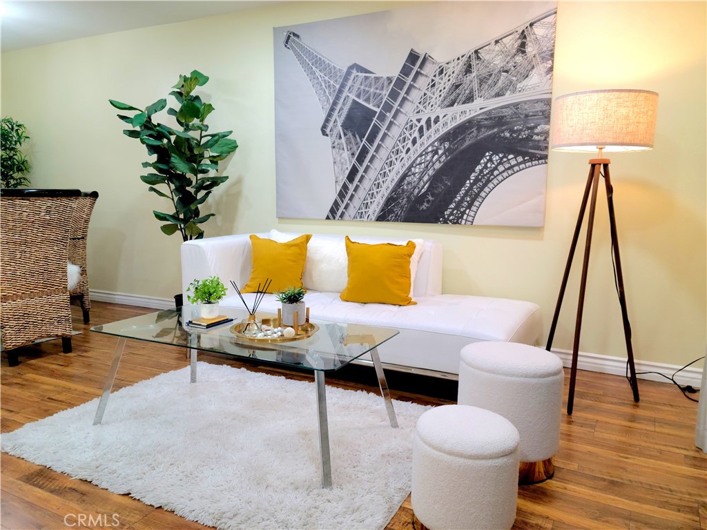 Residential in Van Nuys 2