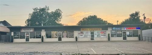914 S 4th St, Chickasha, OK, 73018-4632 | Card Image