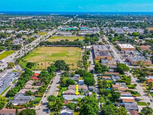 2432 Sherman St, Hollywood, FL, 33020-2057 | Card Image