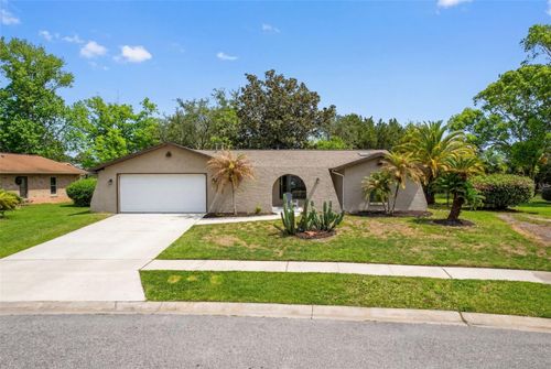 120 Quaker Ridge Dr, Daytona Beach, FL, 32119-2389 | Card Image