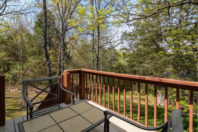 Side Deck to Fenced Yard | Image 21