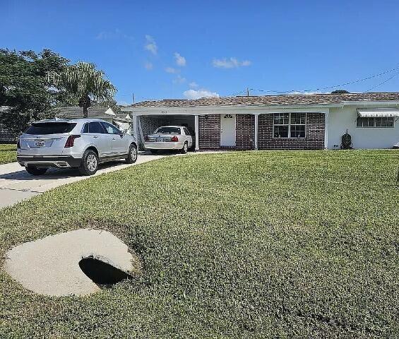 Lomas St, Port Saint Lucie, FL 34952