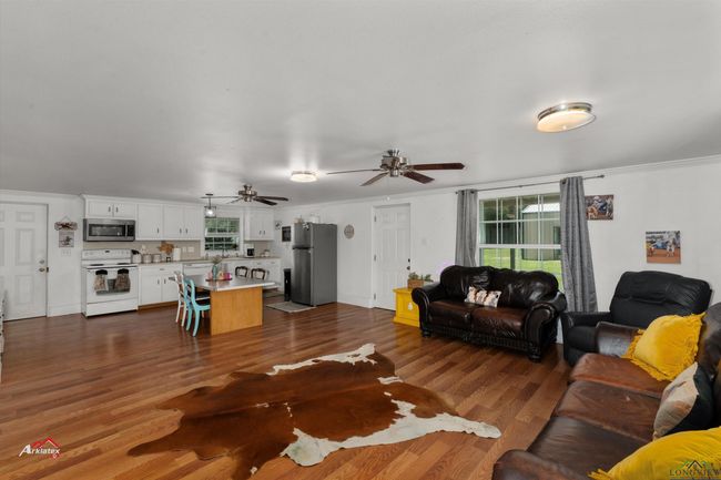 1260 N Cr 236, House other with 2 bedrooms, 2 bathrooms and null parking in Kilgore TX | Image 22