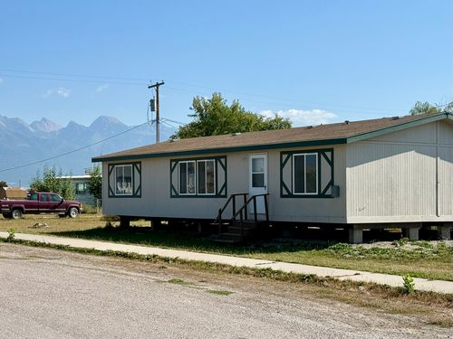 38599 2nd St W, Charlo, MT, 59824-7728 | Card Image
