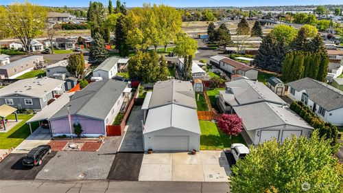 unit-97-3010 W Peninsula Dr, Moses Lake, WA, 98837-4512 | Card Image