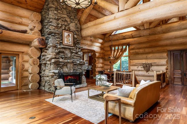 303 Flying Hawk Trl, House other with 3 bedrooms, 4 bathrooms and null parking in Waynesville NC | Image 13