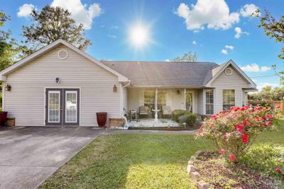 2165 Rosewood Dr, House other with 3 bedrooms, 2 bathrooms and 3 parking in Navarre FL | Image 1