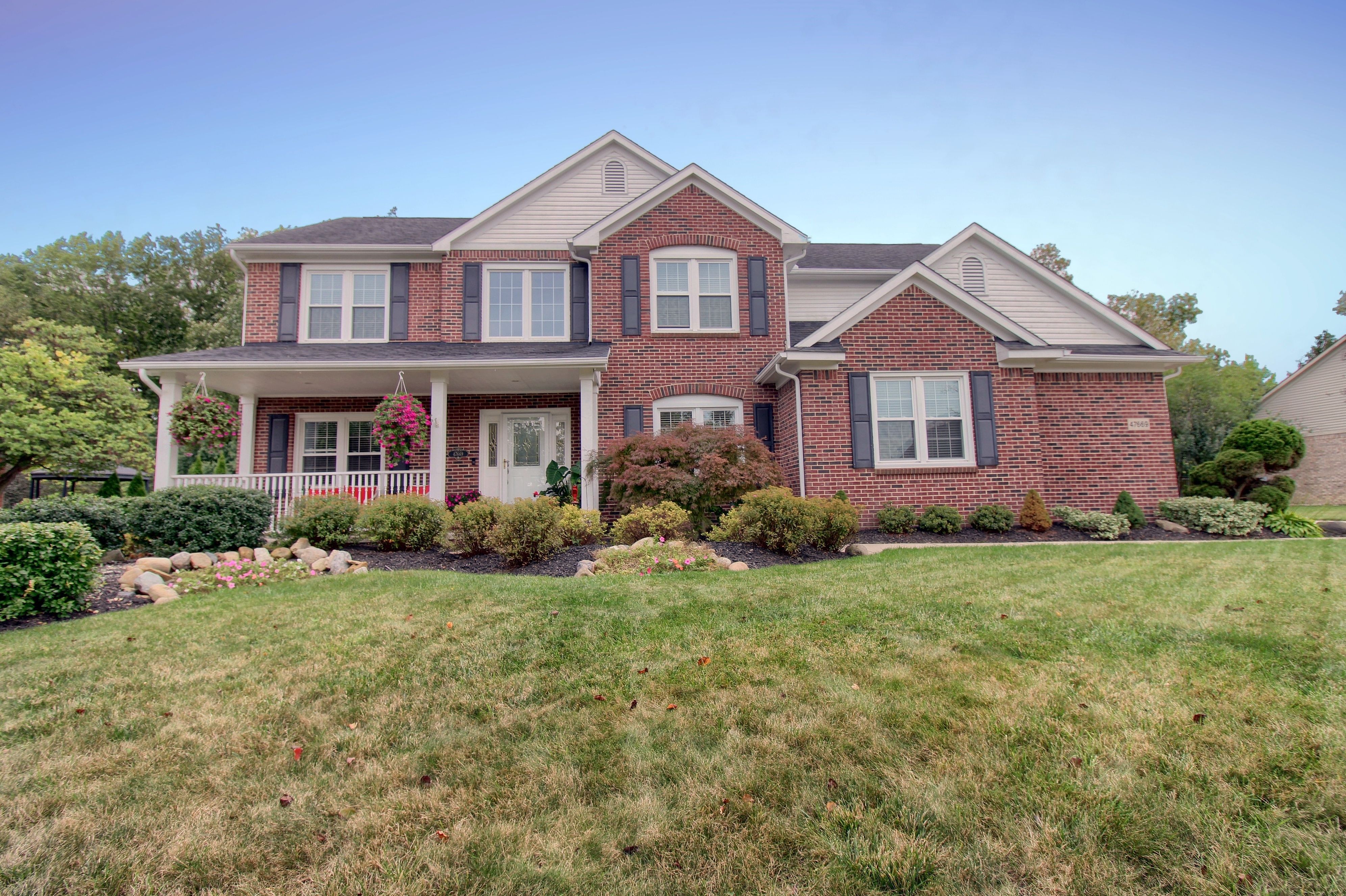 River Woods Dr, Canton, MI 48188