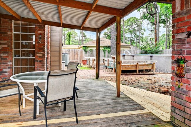 2715 Meadow Tree Ln, House other with 4 bedrooms, 3 bathrooms and 2 parking in Spring TX | Image 39