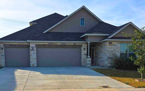 3210 Roan St, New Braunfels, TX, 78130-6831 | Card Image
