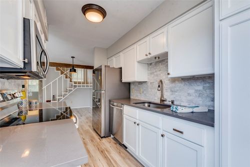 apt-805-6910 Hart Ln, Austin, TX, 78731-4158 | Card Image