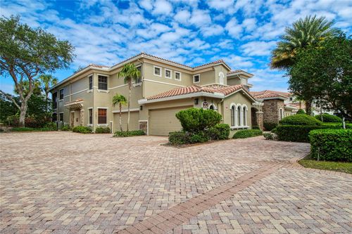 6b-7645 Old Thyme Ct, Parkland, FL, 33076-3904 | Card Image