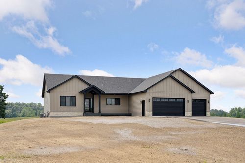 2856 219th Ave Ne, Cedar, MN, 55011 | Card Image