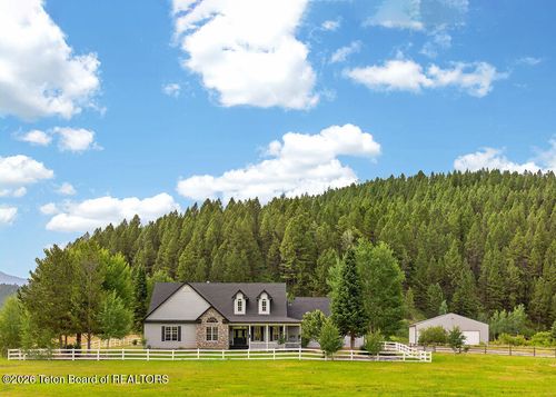400 County Road 128, Thayne, WY, 83127 | Card Image
