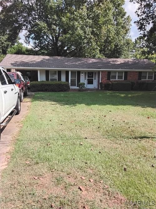22 Glendale Dr, Selma, AL, 36701-7045 | Card Image