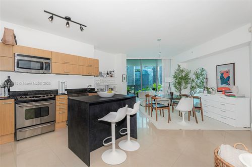 apt-3508-350 S Miami Ave, Miami, FL, 33130-1935 | Card Image