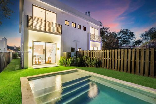 4715 N Miami Ave, Miami, FL, 33127-2421 | Card Image