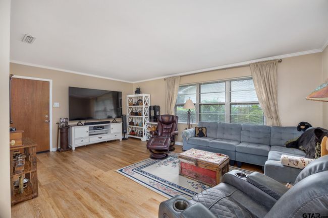 311 E Amherst Dr, House other with 3 bedrooms, 2 bathrooms and null parking in Tyler TX | Image 5