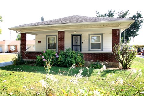 747 Sparrow Ave, Indianapolis, IN, 46227-1357 | Card Image