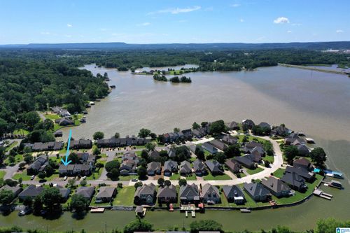 108 Lakepoint Dr, Gadsden, AL, 35901-5364 | Card Image