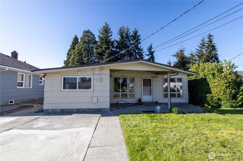 222 S 108th Pl, Seattle, WA, 98168-1443 | Card Image