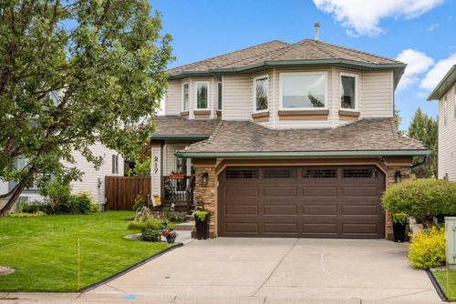 217 Douglas Glen Close Se, Calgary, AB, T2Z2V7 | Card Image