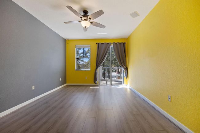 141 - 2122 Shoma Dr, Condo with 3 bedrooms, 3 bathrooms and null parking in Royal Palm Beach FL | Image 12