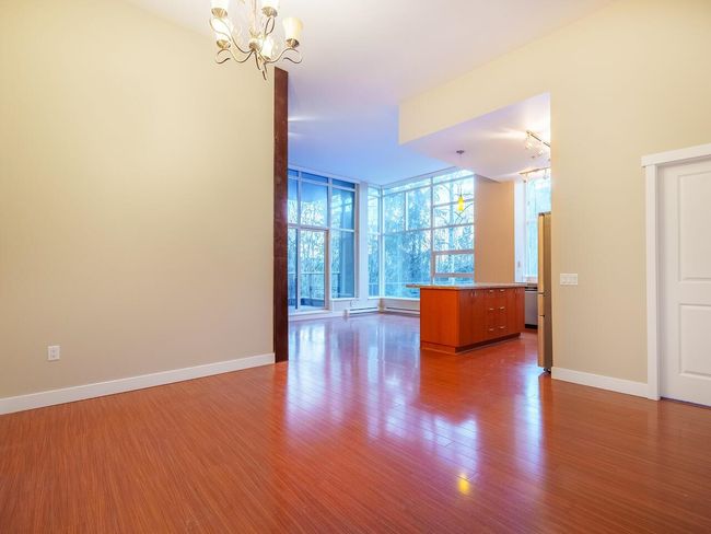 103 - 9222 University Crescent, Condo with 2 bedrooms, 2 bathrooms and 1 parking in Burnaby BC | Image 12