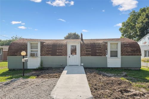 847 Lincoln Ave, Marengo, IA, 52301-1127 | Card Image